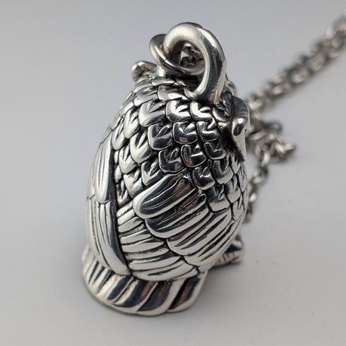 復古純銀貓頭鷹吊墜和純銀紅豆鏈項鍊,總重量:28克(NAJO)